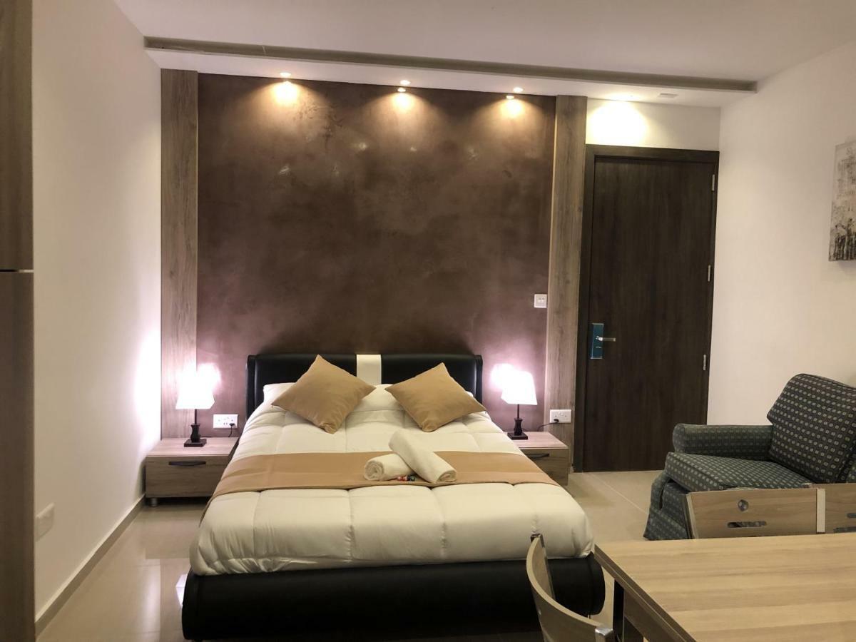 The Pearl Luxury Guest House 圣保罗湾城 外观 照片